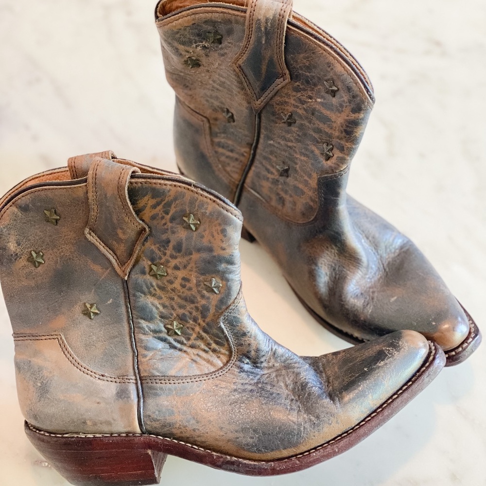 Bed Stu - Distressed Ankle Bootie